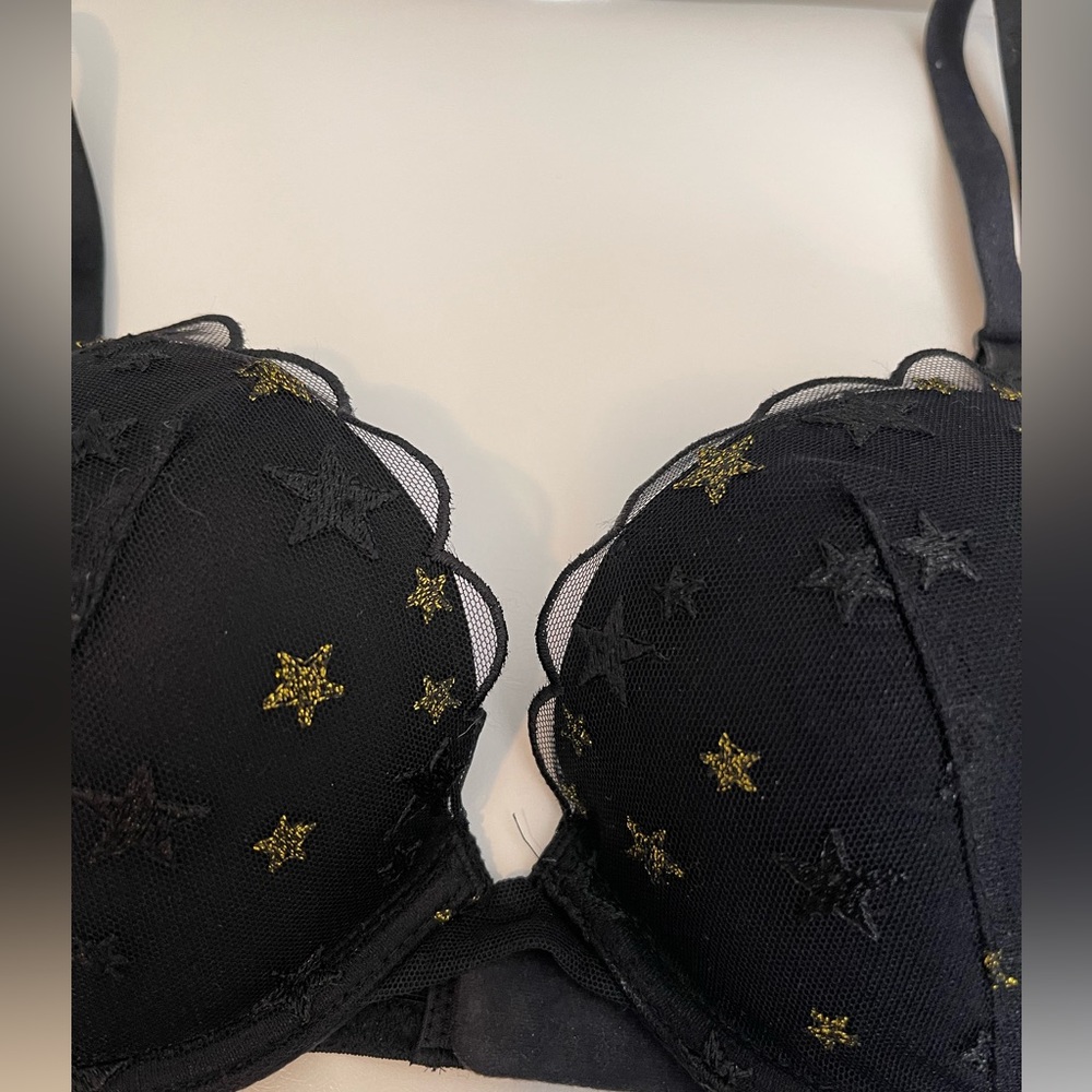 Victorias Secret push up bra 34A - Picture 6 of 9